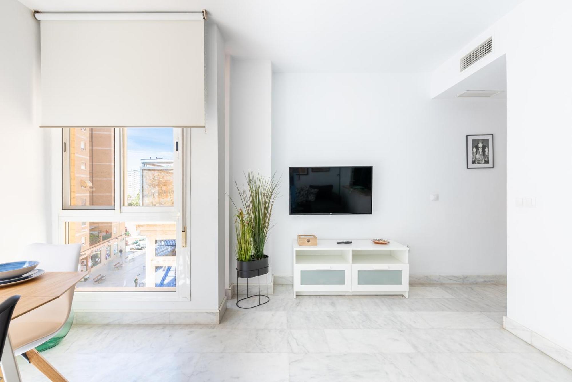 Wintowinrentals Quiet Apartment, Good Location, Free Parking Málaga Exterior foto