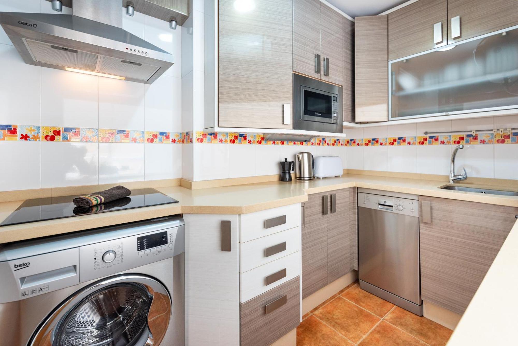 Wintowinrentals Quiet Apartment, Good Location, Free Parking Málaga Exterior foto